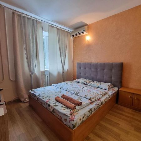 Апартаменты В Центре На Гагарина Dnipro Dış mekan fotoğraf
